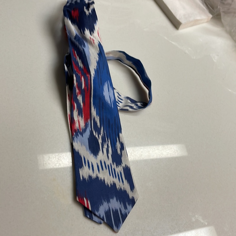 Oscar de la rentA boys tie